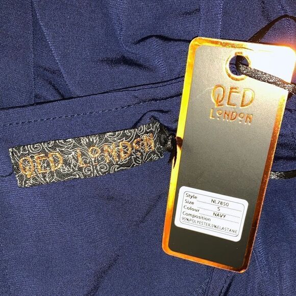 QED LONDON Oversize Navy Romper with Pockets-S - Picture 6 of 8